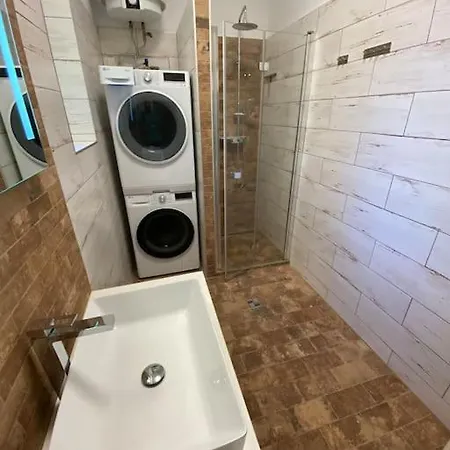 Maria Apartment *
